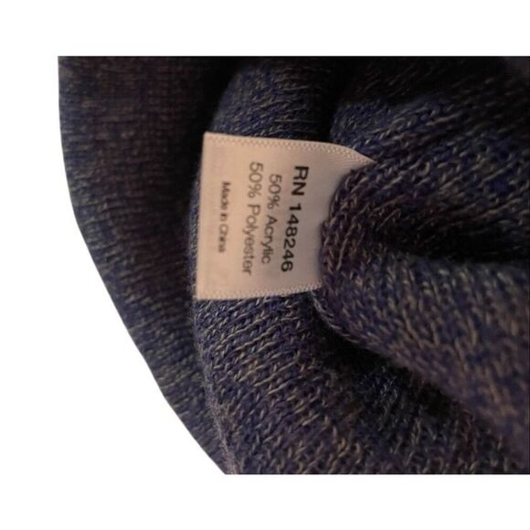 Verdict Knit Pom Beanie Red White Blue Stars NWOT - Picture 9 of 10